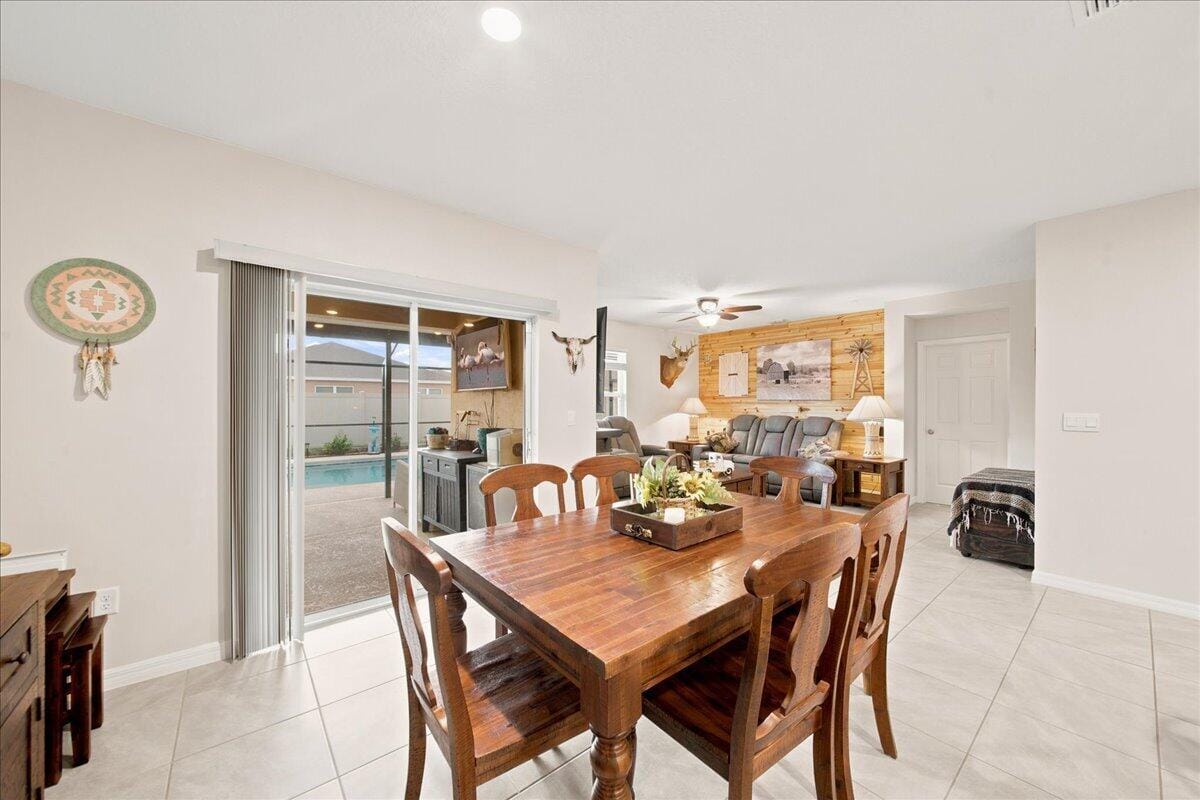 1197 CASEY Avenue — photo 10