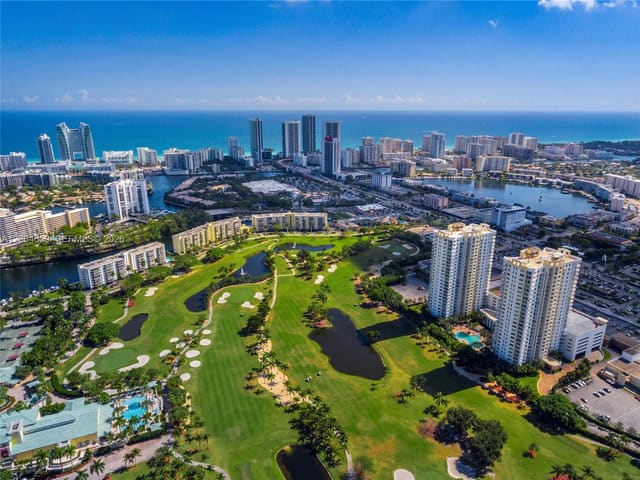 1745 E Hallandale Beach Boulevard 2204W, Hallandale Beach, FL 33009