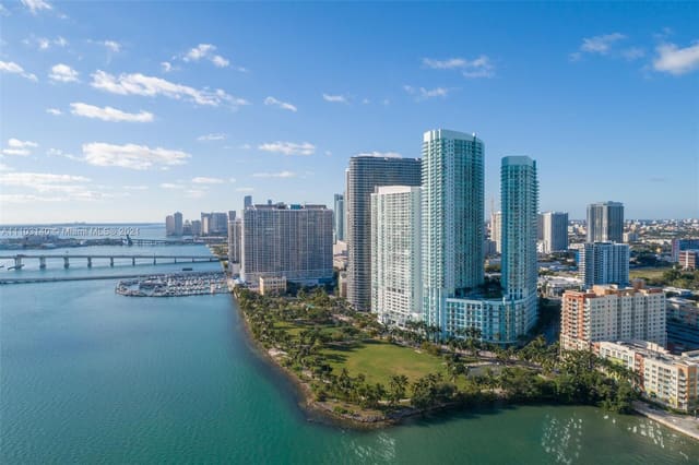 1900 N Bayshore Drive 912, Quantum On The Bay, Miami, FL