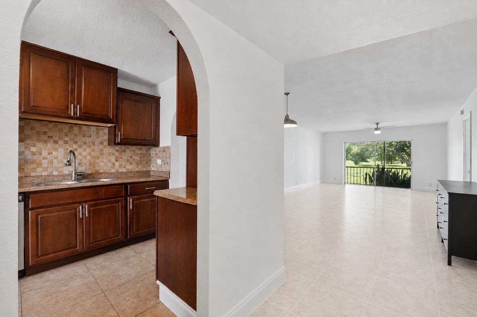6260 S Falls Circle Drive 110, Lauderhill, FL 33319 photo 2