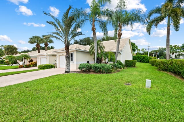 12838 HAMPTON LAKES Circle, Boynton Beach, FL 33436