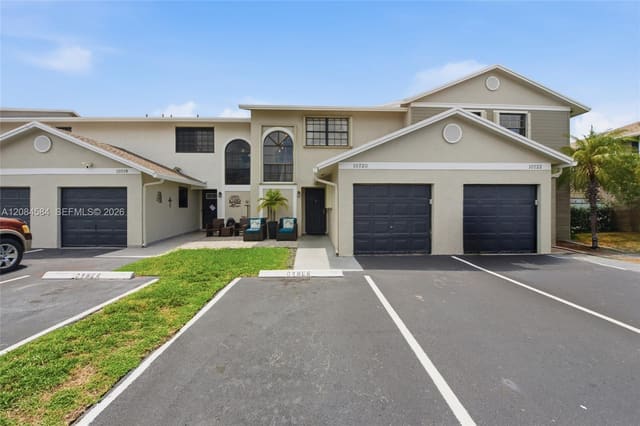 10720 NW 11th Street, Pembroke Pines, FL 33026