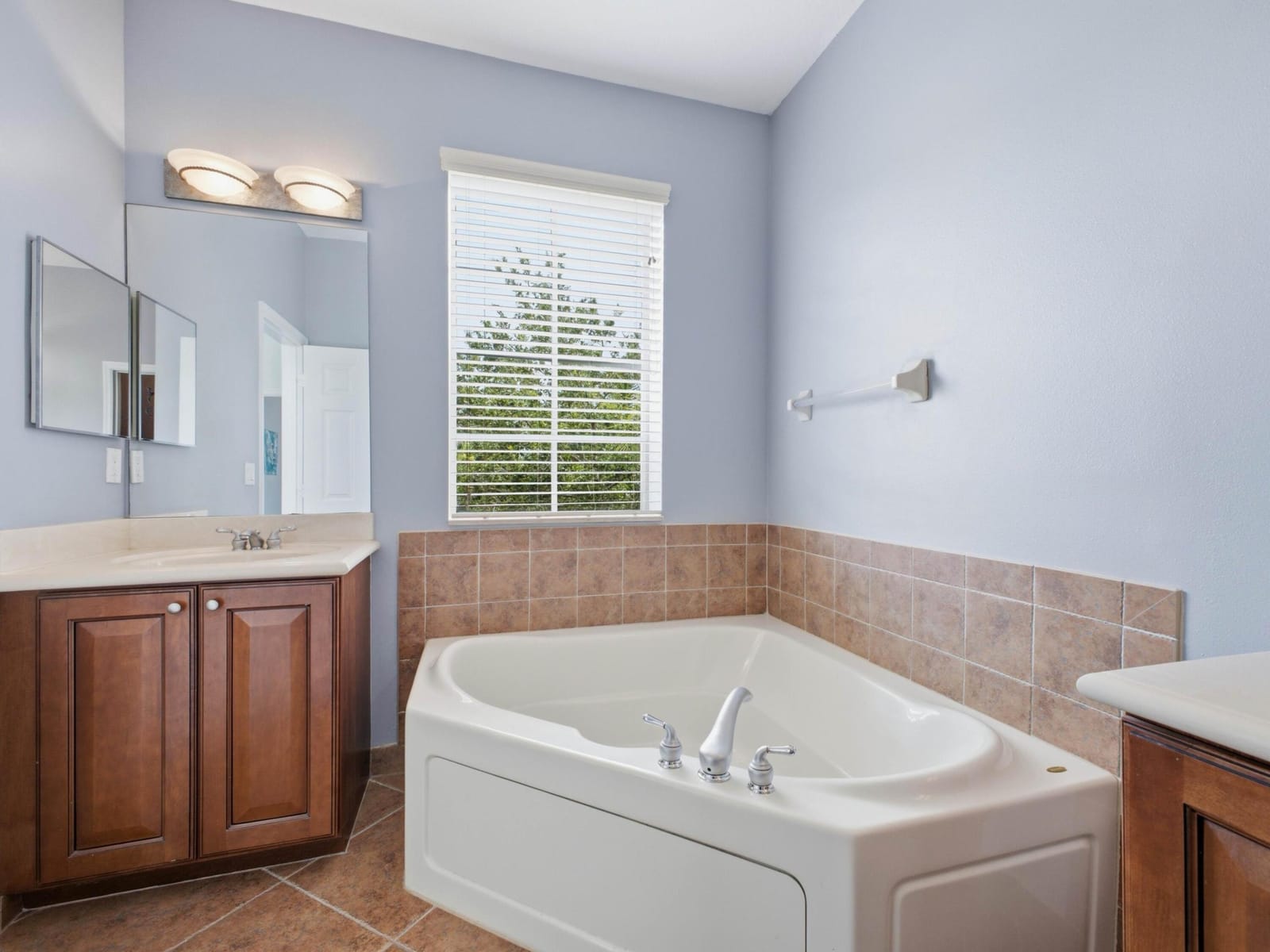140 Seagrape Drive 108, Jupiter, FL 33458 photo 17