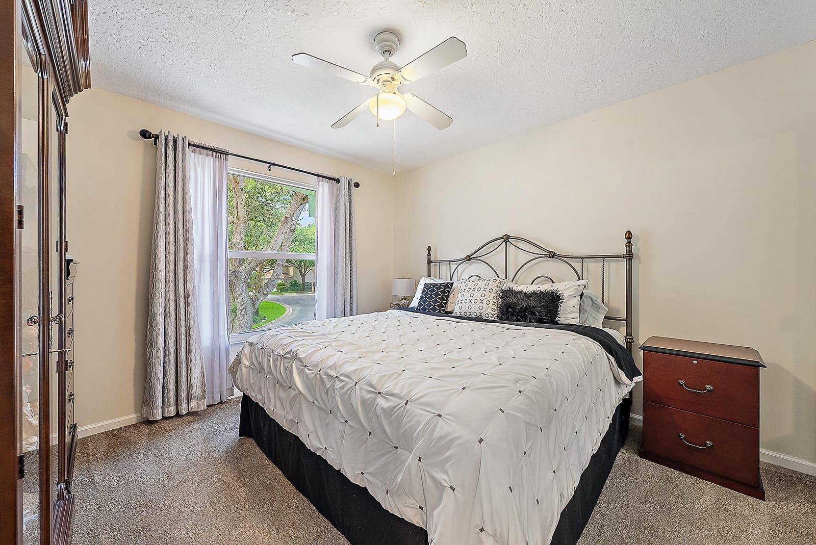 7 Grand Bay Circle, Juno Beach, FL 33408 photo 21
