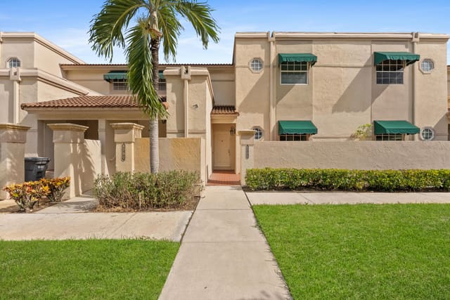 6705 Via Regina, Boca Raton, FL 33433