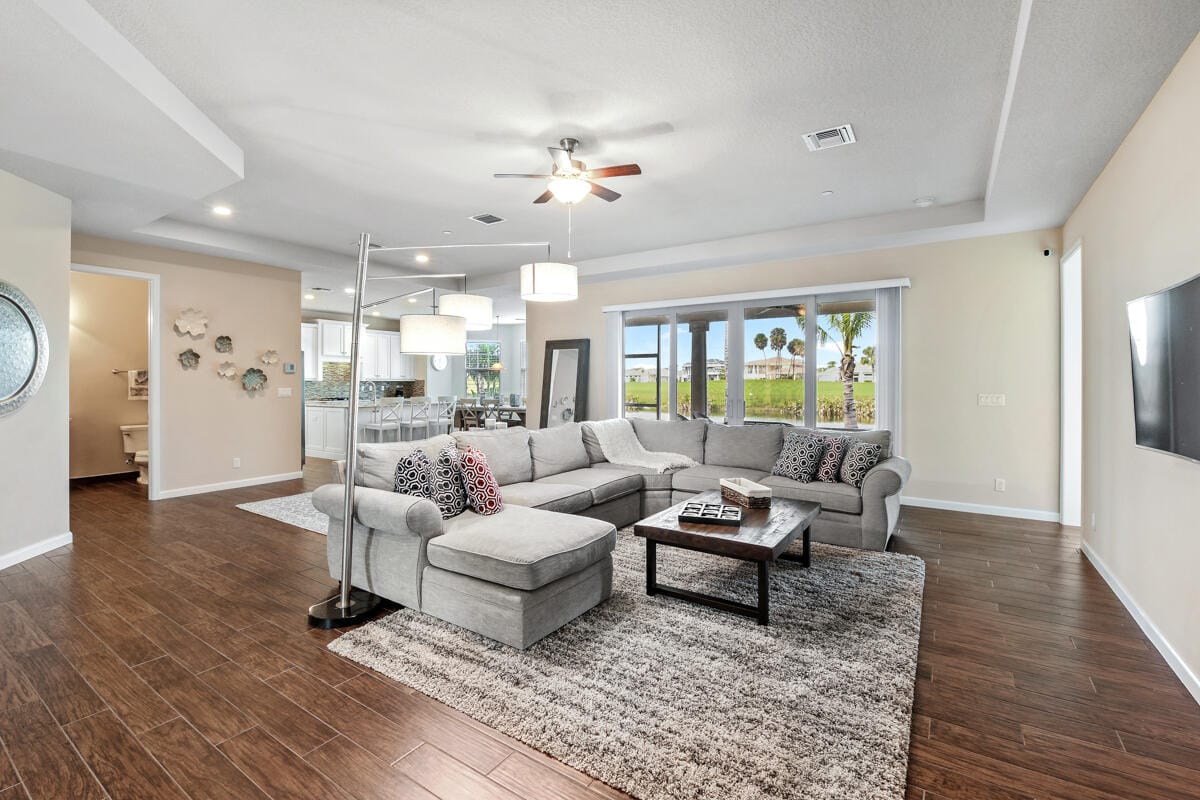 159 Tresana Boulevard 113, Jupiter, FL 33478 photo 8
