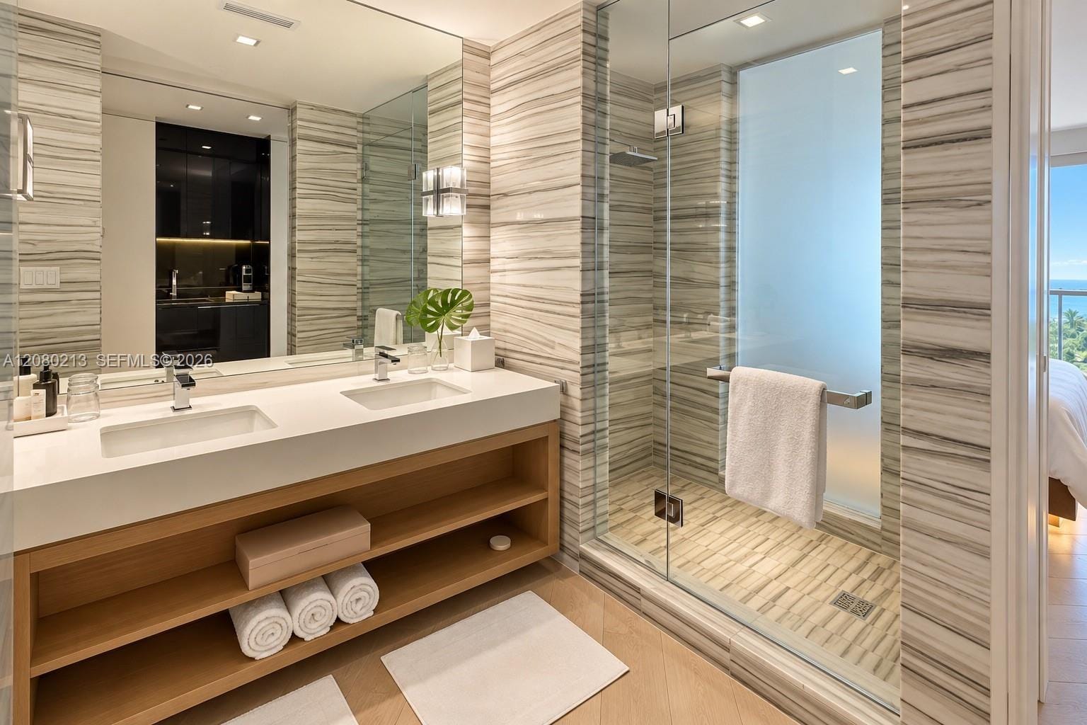 2201 Collins Avenue 807, Miami Beach, FL 33139 photo 6