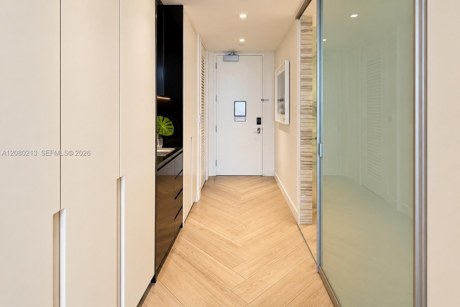 2201 Collins Avenue 807, Miami Beach, FL 33139 photo 7