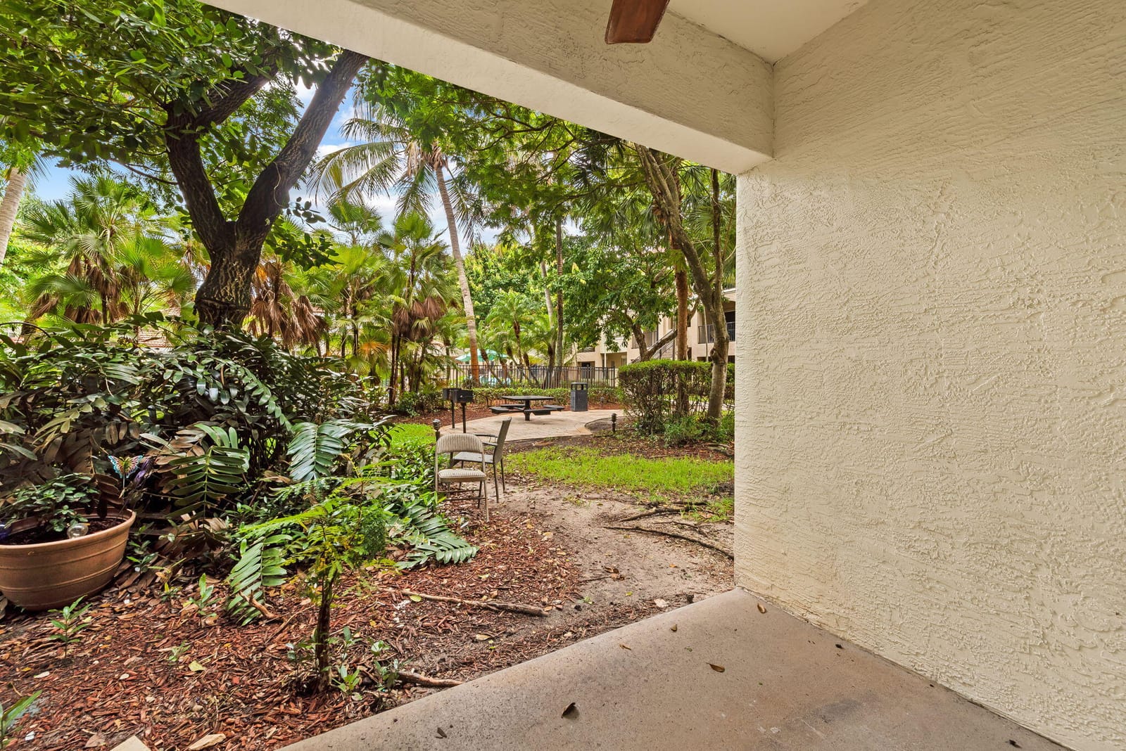 5900 W SAMPLE Road 102, Coral Springs, FL 33067 photo 16