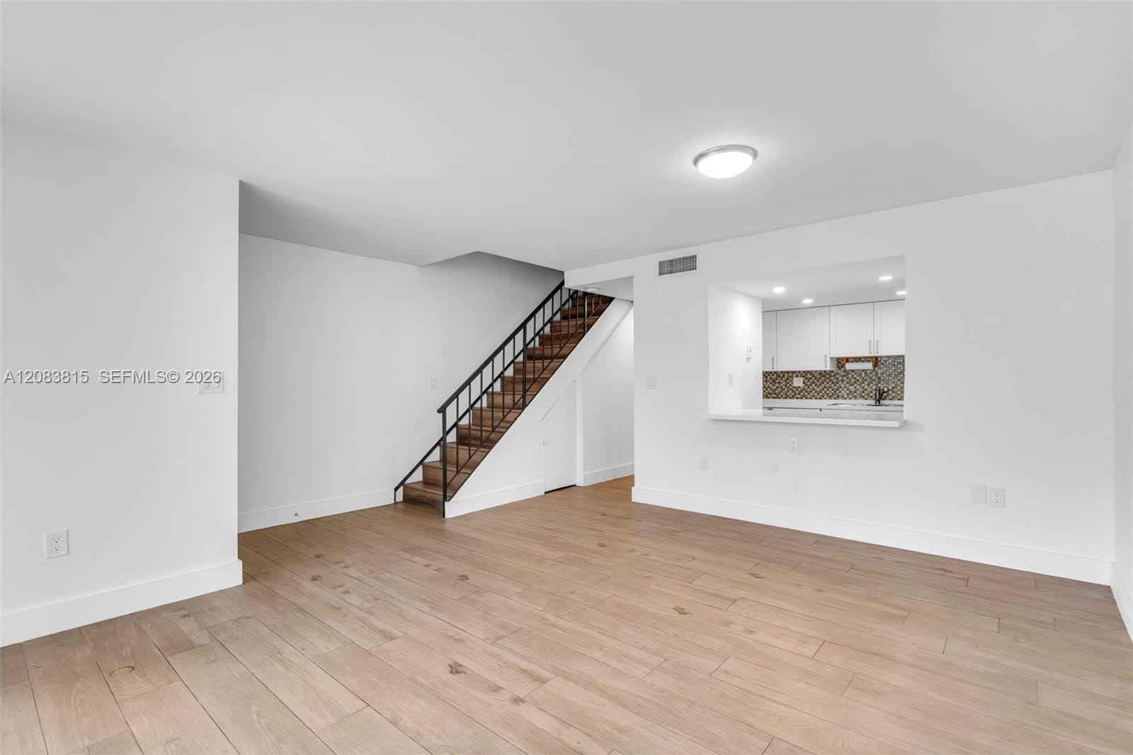 265 Grapetree Drive 119, Key Biscayne, FL 33149 photo 4