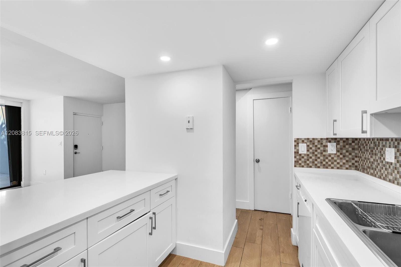 265 Grapetree Drive 119, Key Biscayne, FL 33149 photo 8