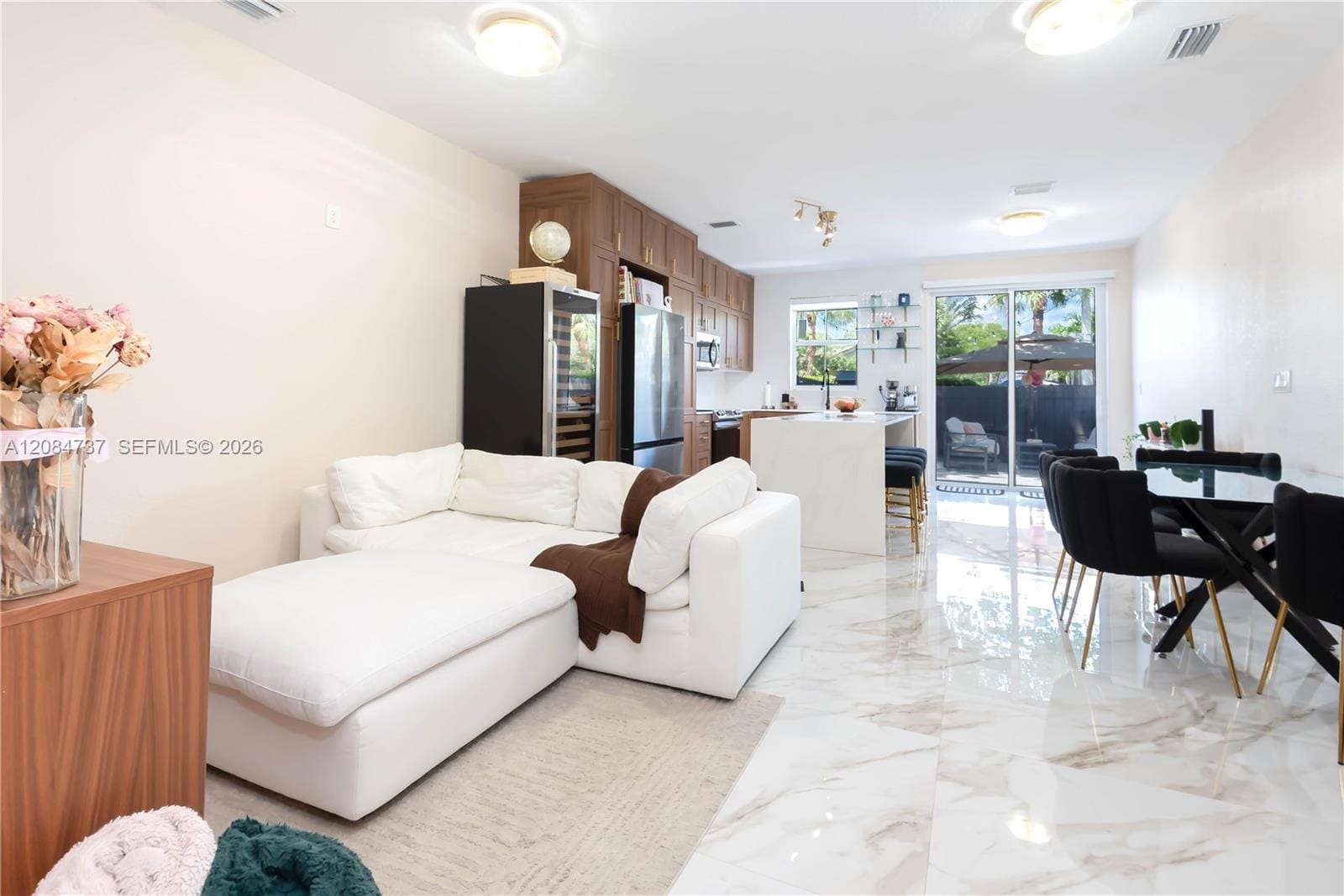 5470 NW 107th Avenue 801 — photo 12