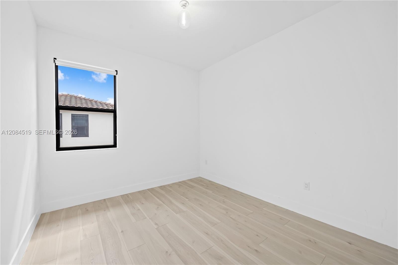 4402 NW 81st Avenue — photo 11
