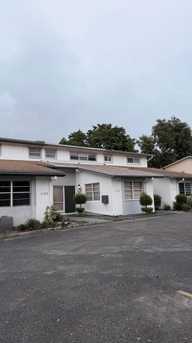 1123 W PROSPECT Road, Fort Lauderdale, FL 33309
