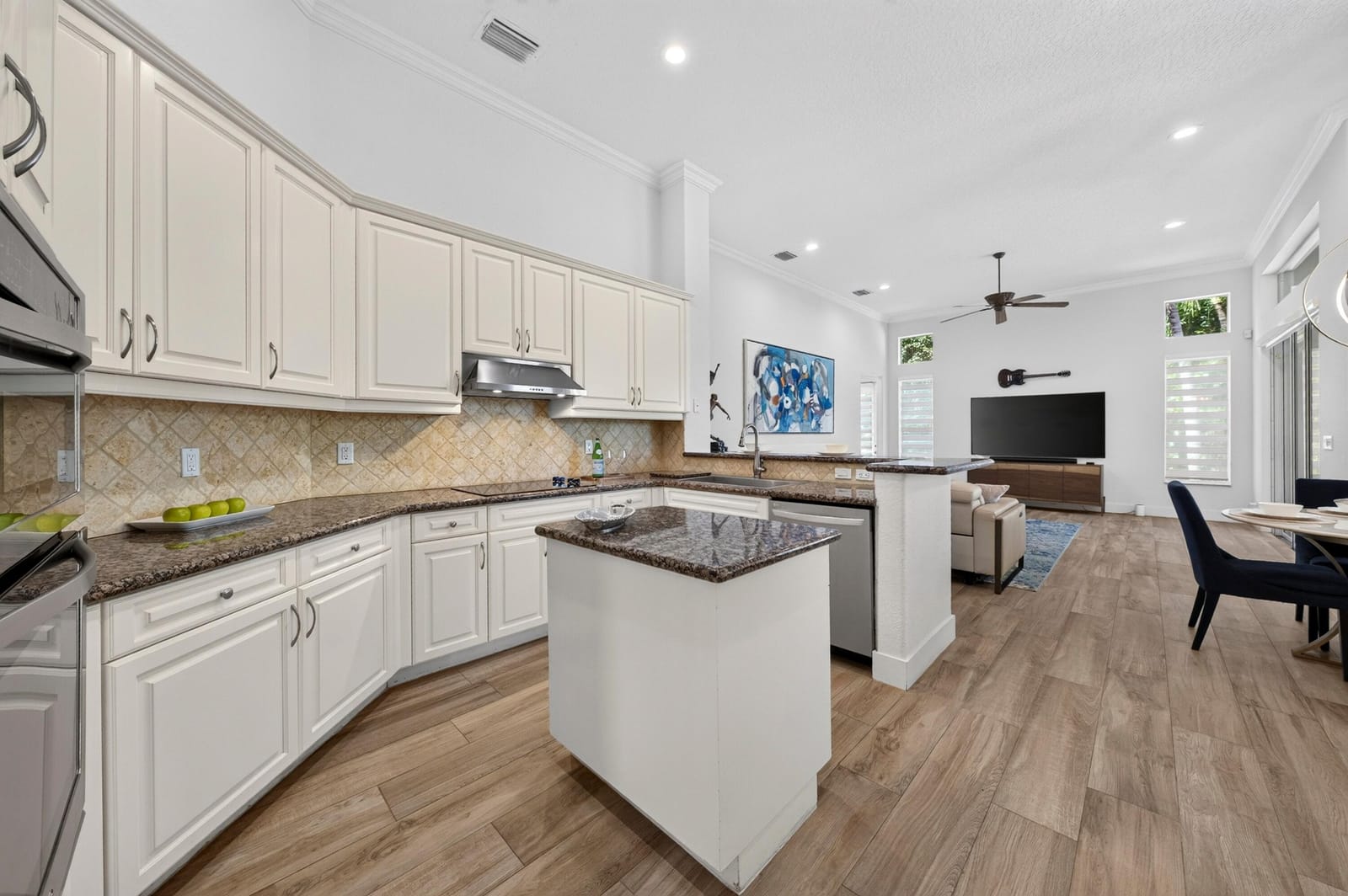 6519 NW 103rd Terrace, Parkland, FL 33076 photo 12