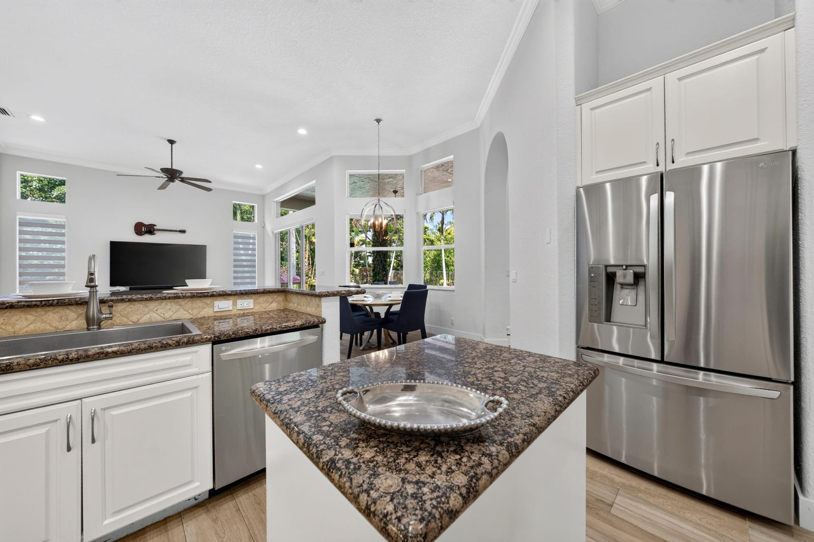 6519 NW 103rd Terrace, Parkland, FL 33076 photo 14