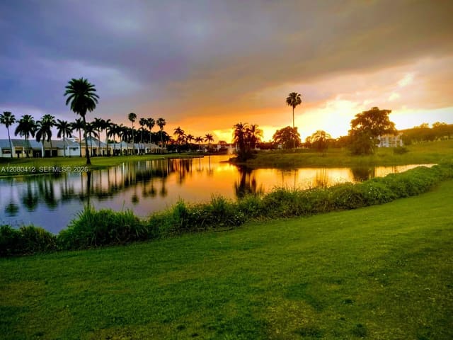 1904 Bermuda Circle H2, Bermuda Village D Condo, Coconut Creek, FL