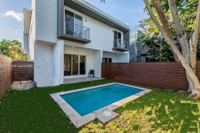 2875 SW 33rd Court 2875, Miami, FL 33133