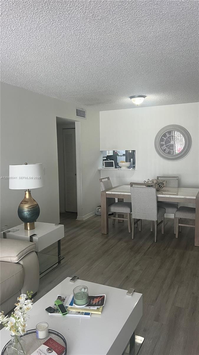 1480 W 46th Street 210 — photo 5
