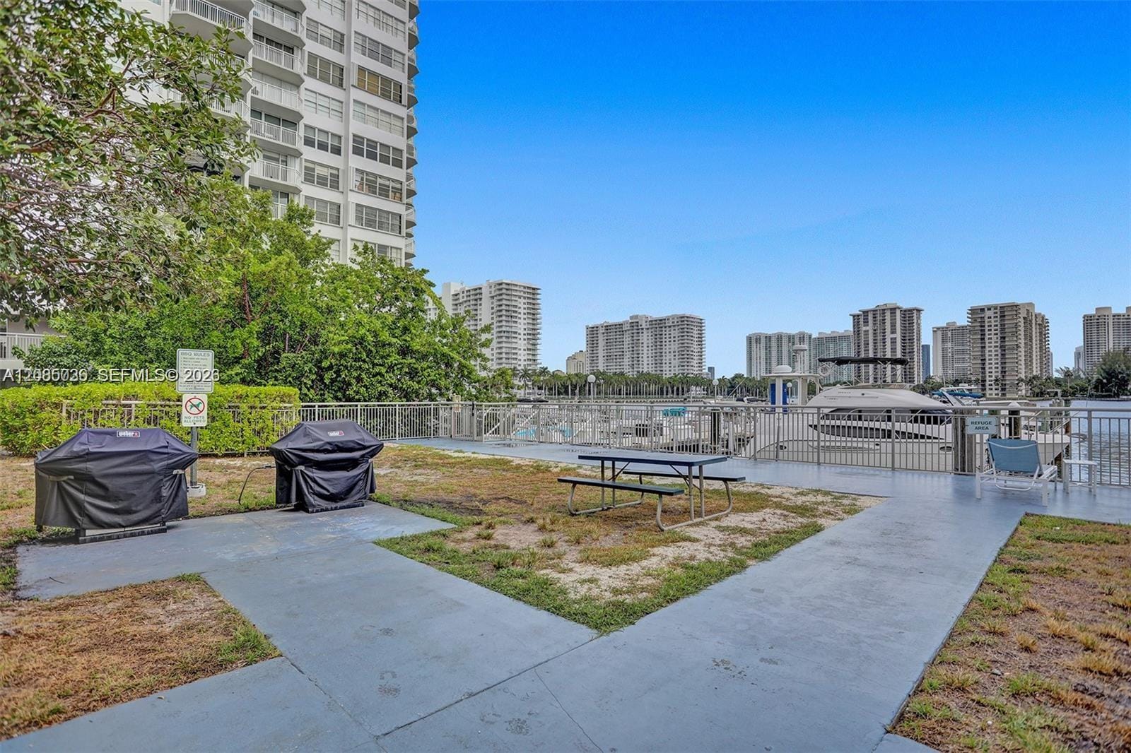18041 Biscayne Boulevard 803, Aventura, FL 33160 photo 12