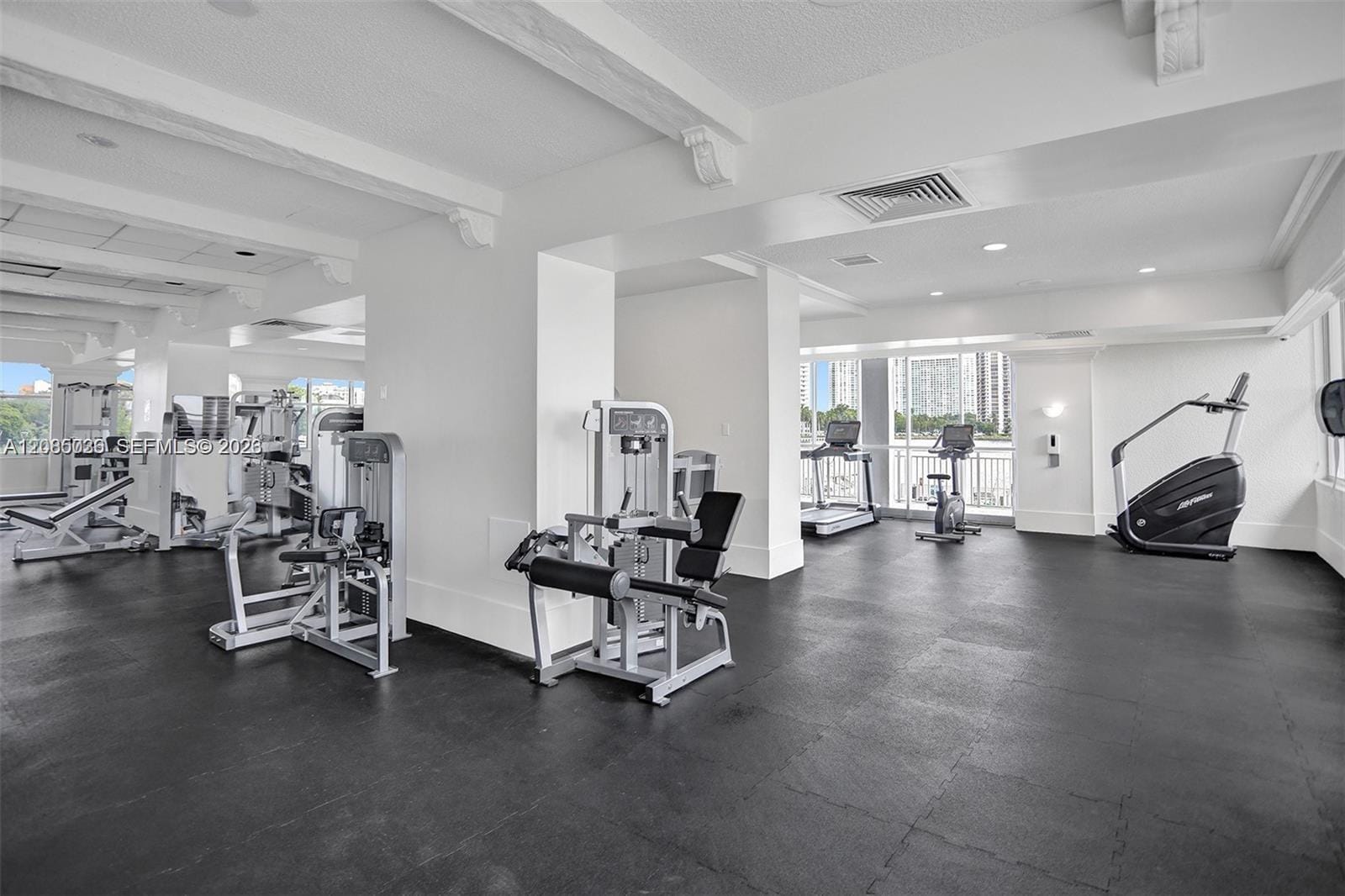 18041 Biscayne Boulevard 803, Aventura, FL 33160 photo 16