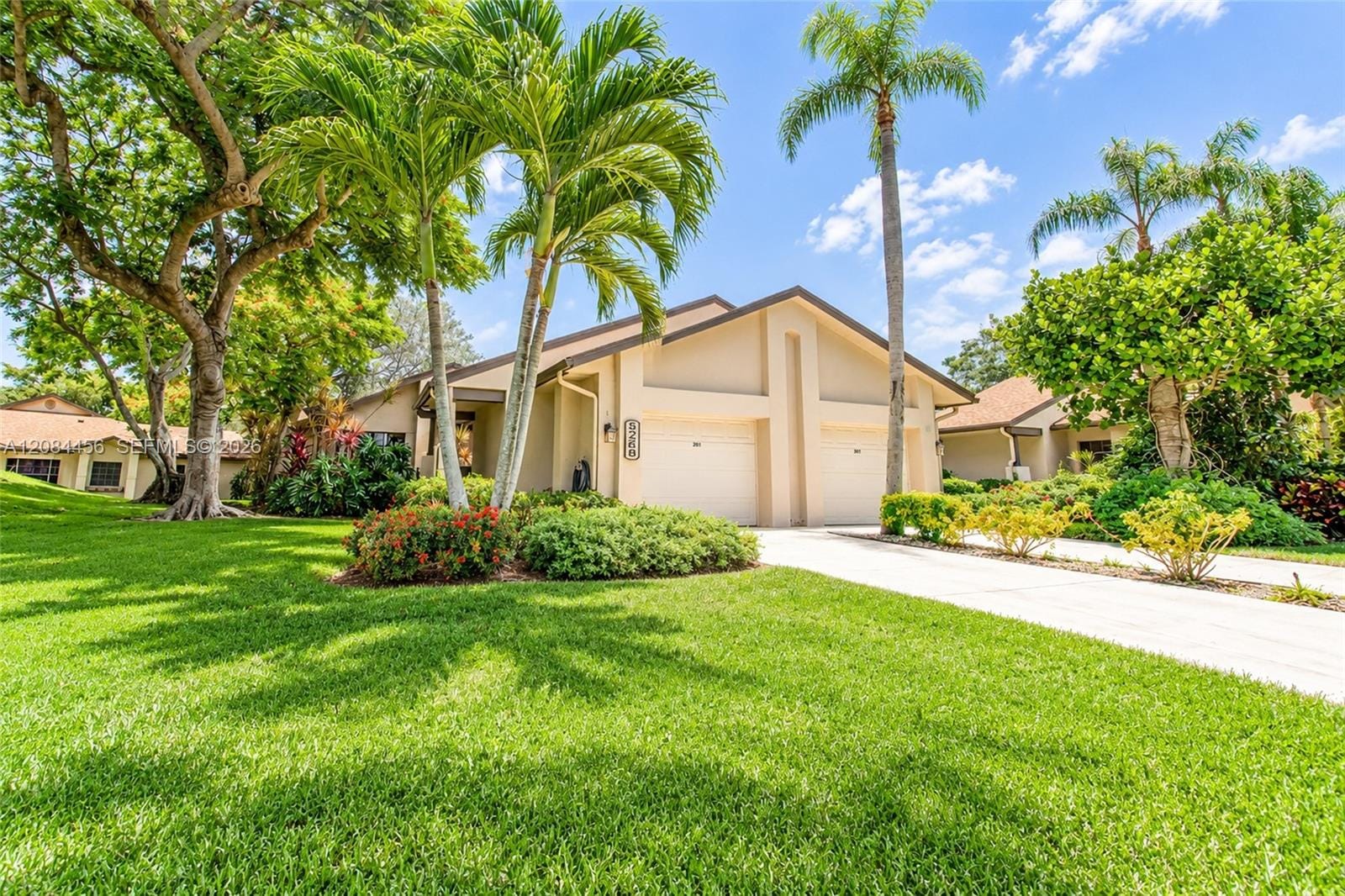 5289 Fairway Woods Drive 2911