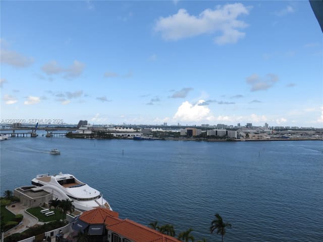 335 S Biscayne Boulevard 1508, Miami, FL 33131