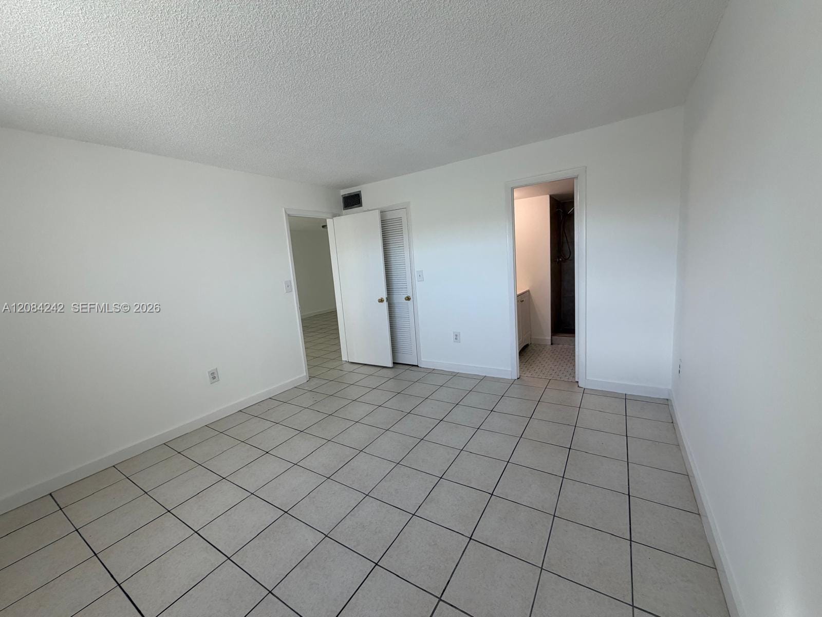 8600 Sunrise Lakes Boulevard 211 — photo 6