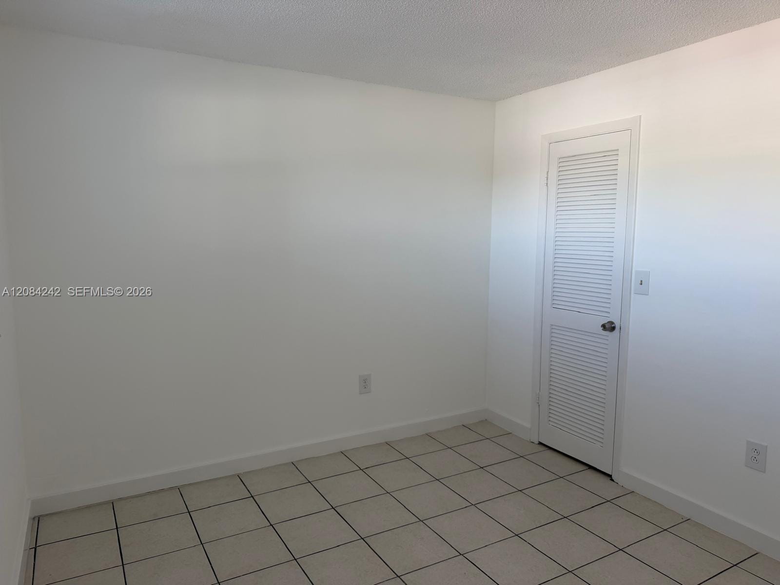 8600 Sunrise Lakes Boulevard 211 — photo 10
