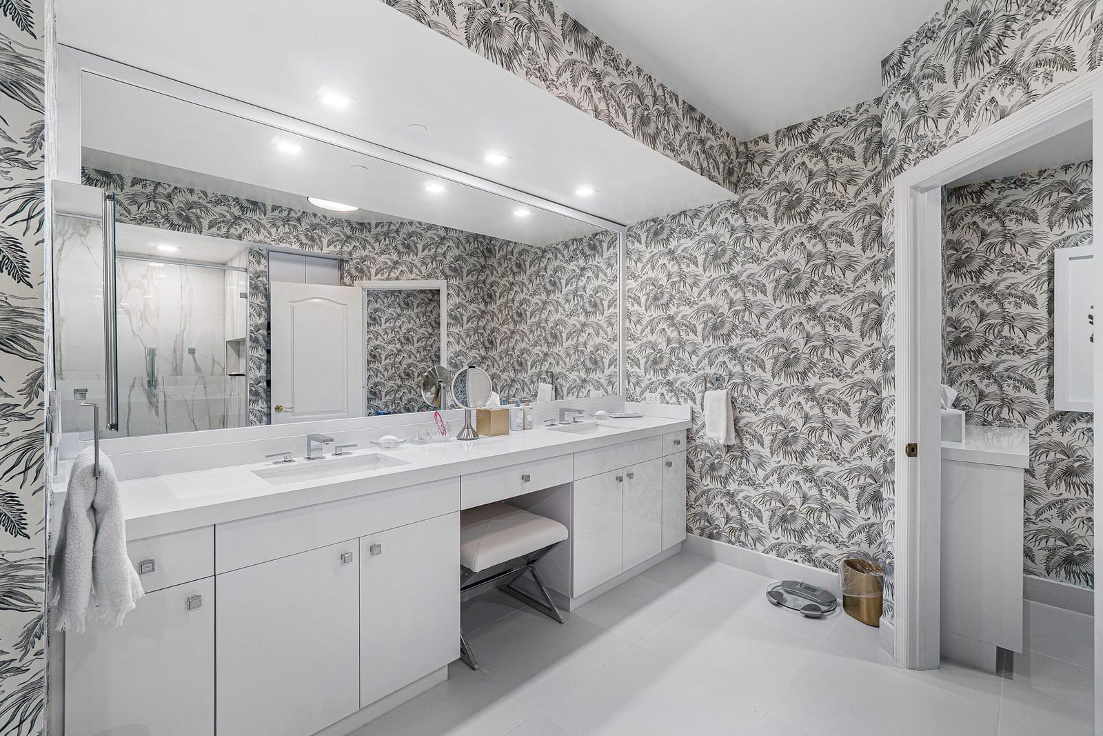 550 SE Mizner Boulevard B309, Boca Raton, FL 33432 photo 28