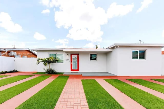 1647 NW 29th Avenue 1, Miami, FL 33125