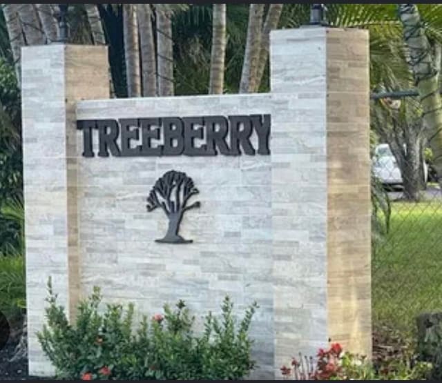 4195 TURNBERRY Circle 802, Lake Worth, FL 33467