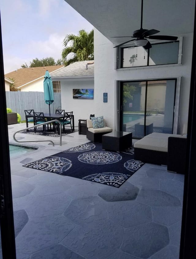 21035 Rustlewood Avenue, Boca Raton, FL 33428
