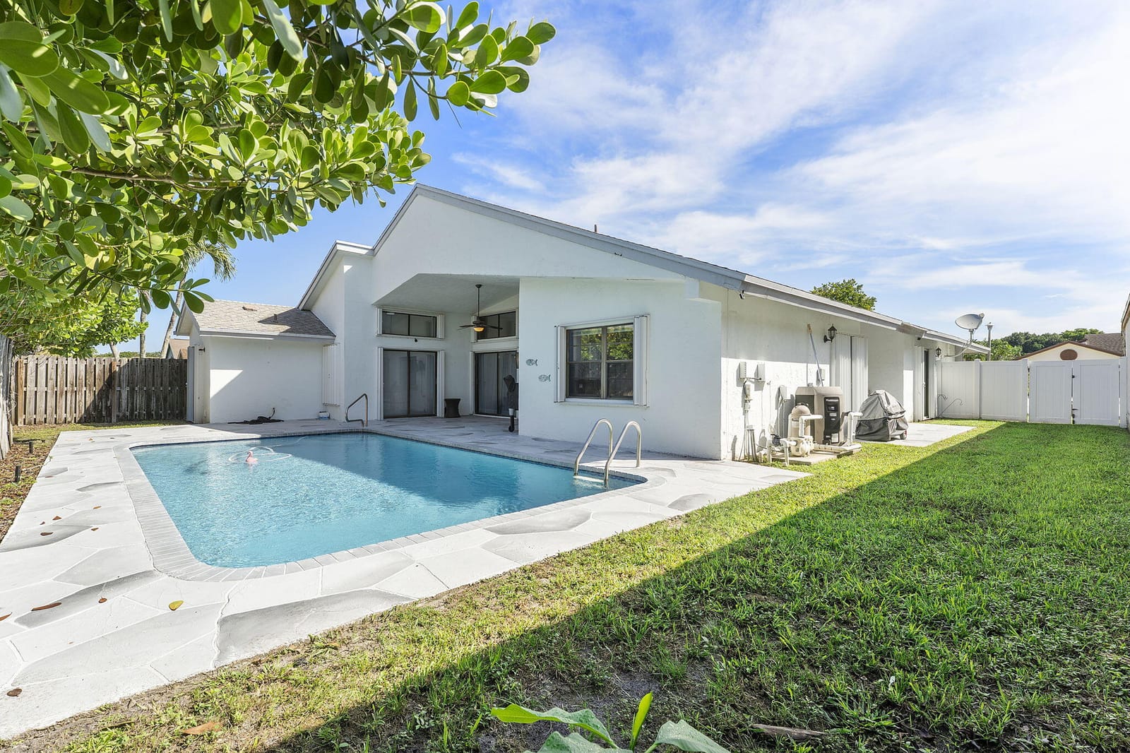 21035 Rustlewood Avenue, Boca Raton, FL 33428 photo 15
