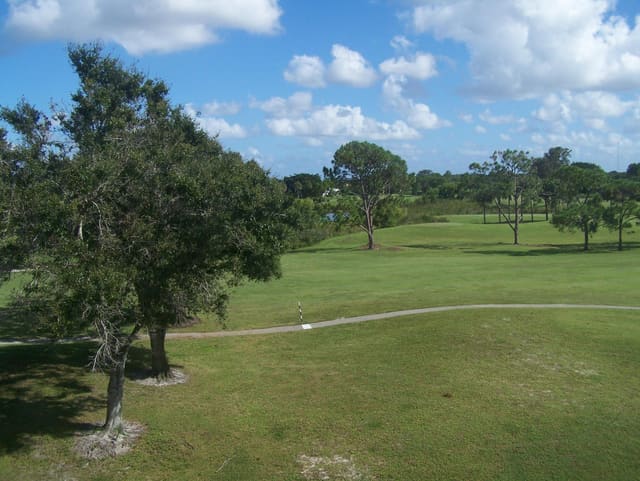 2080 GREENVIEW SHORES Boulevard 420, Wellington, FL 33414