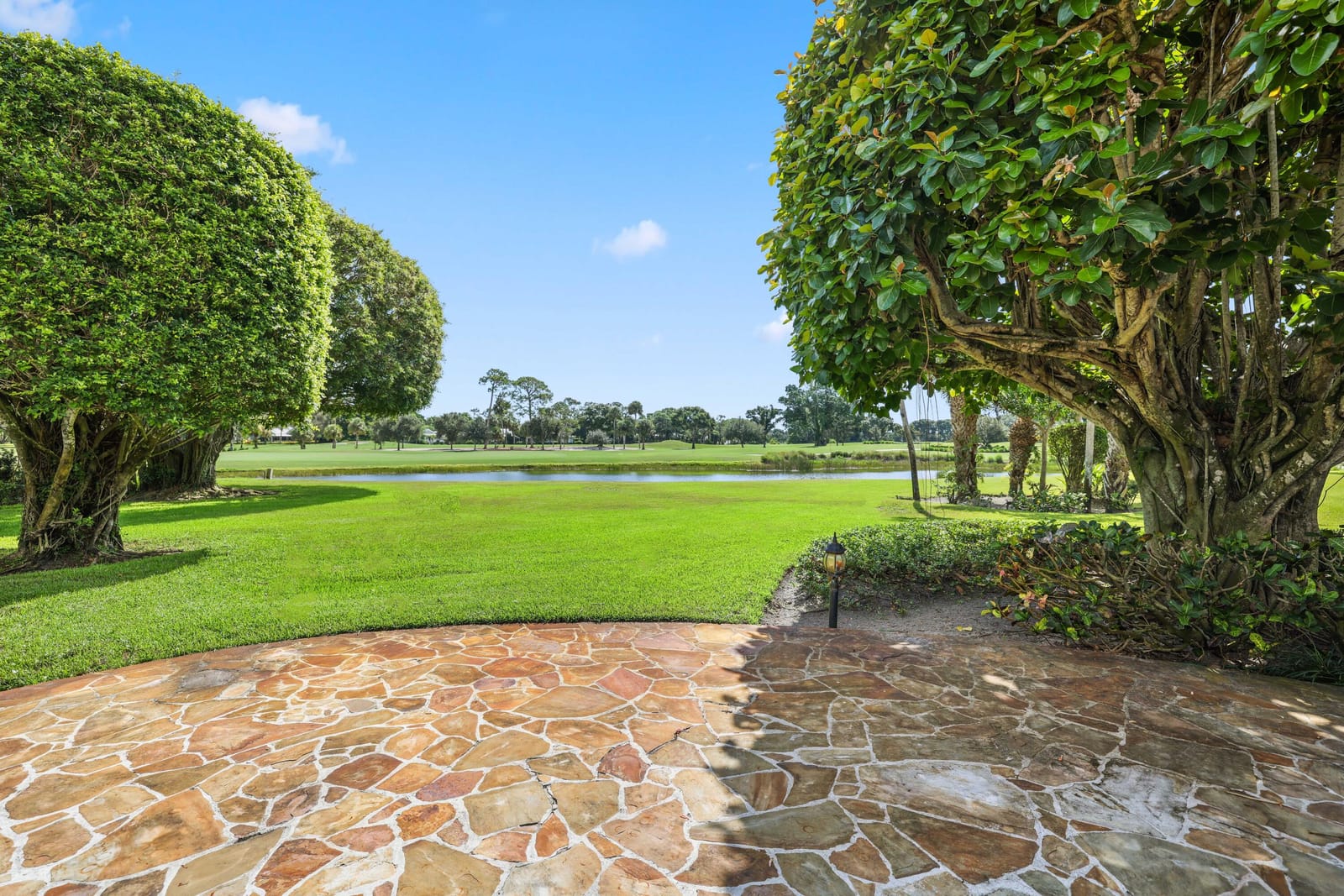 8 COUNTRY Road W, Village of Golf, FL 33436 photo 16