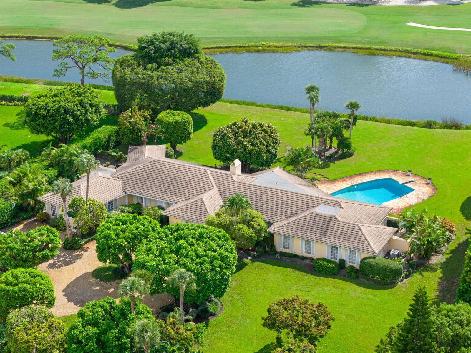 8 COUNTRY Road W, Village of Golf, FL 33436 photo 22