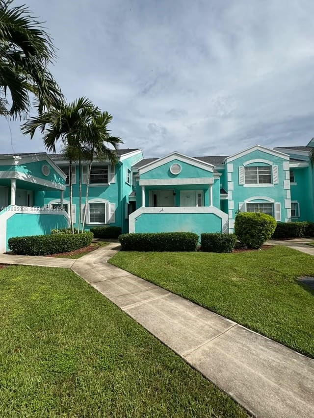 2610 SE 20th Court 205-A, Homestead, FL 33035