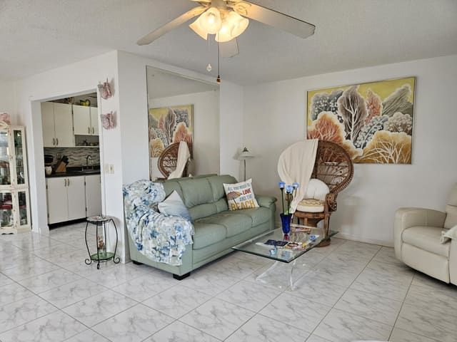 224 Burgundy E, Delray Beach, FL 33484