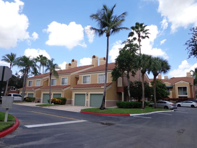 11771 St Andrews Place, Wellington, FL 33414