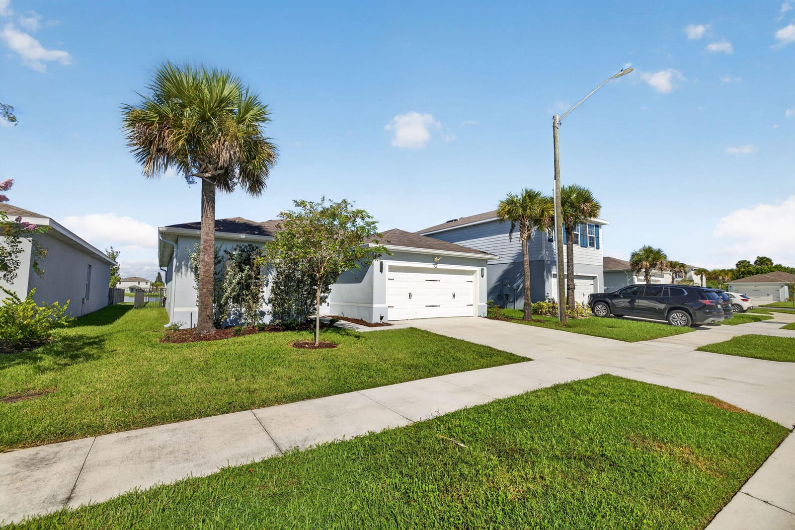 501 CHERIMOYA Street — photo 1