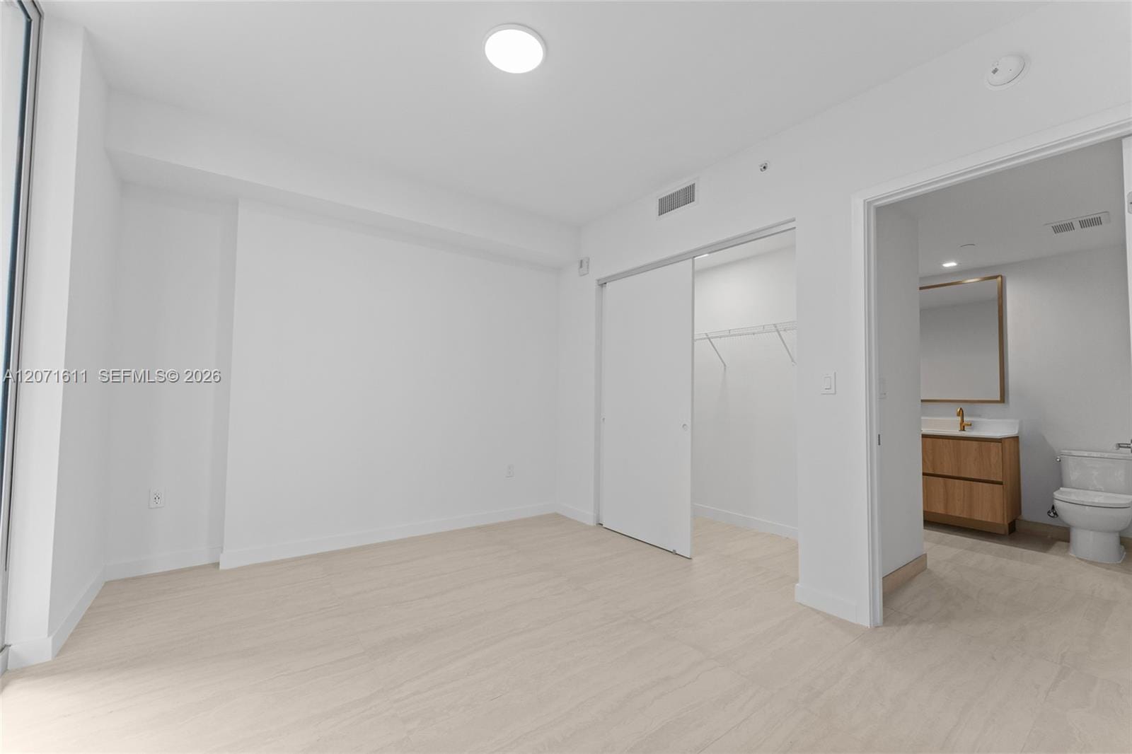 77 SE 5th Street 1607 — photo 10