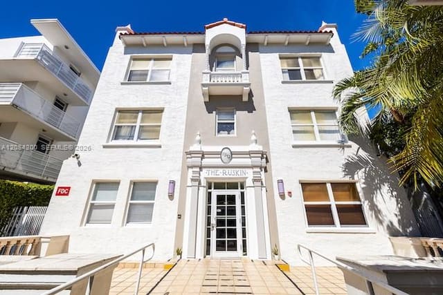 1542 Drexel Avenue 302, Miami Beach, FL 33139