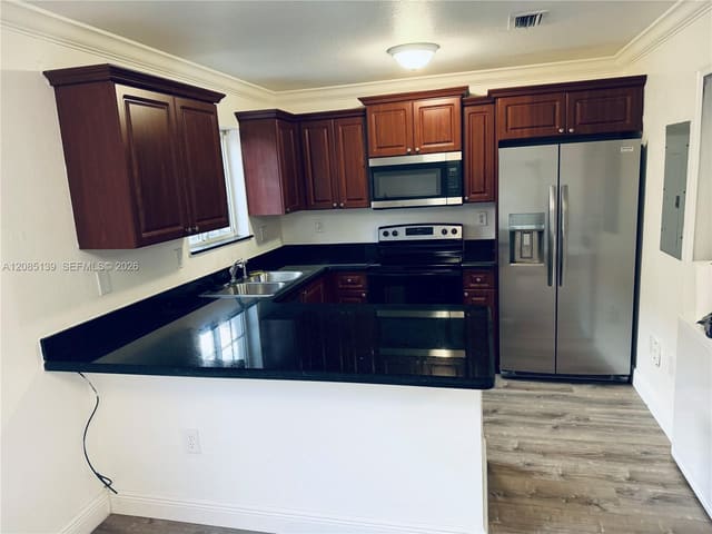 11119 W Okeechobee Road 136, Hialeah Gardens, FL 33018