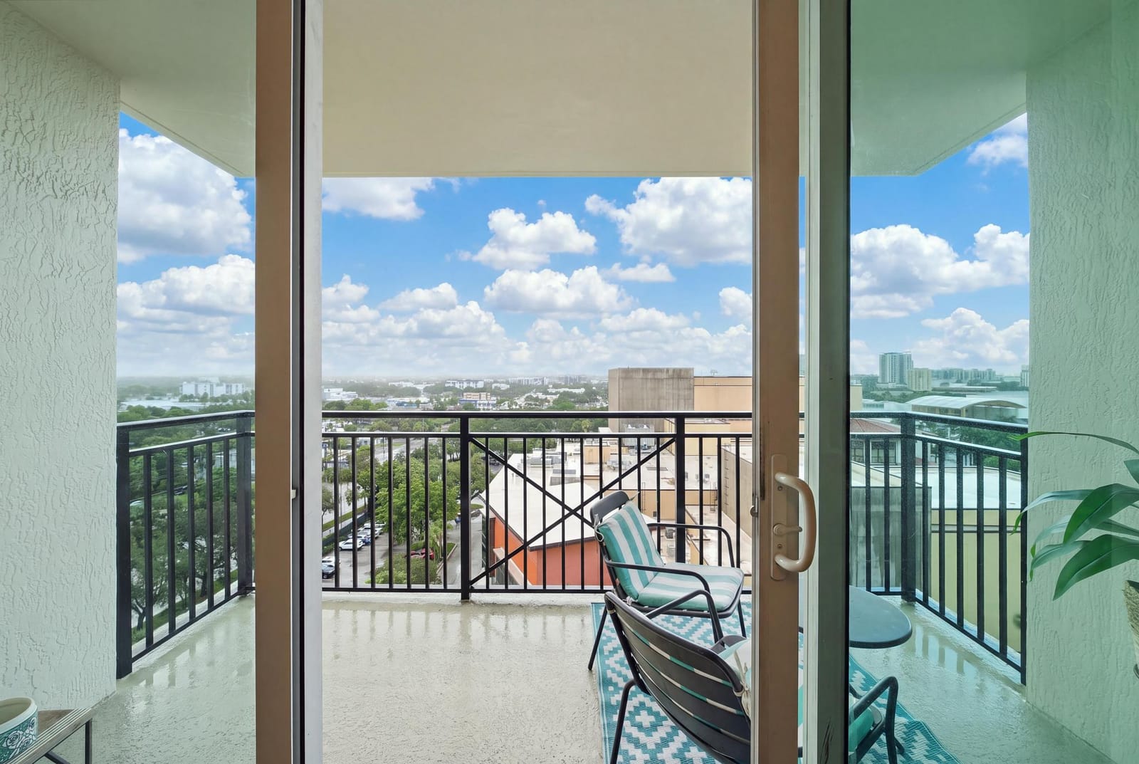 610 W Las Olas Boulevard 1114N — photo 4