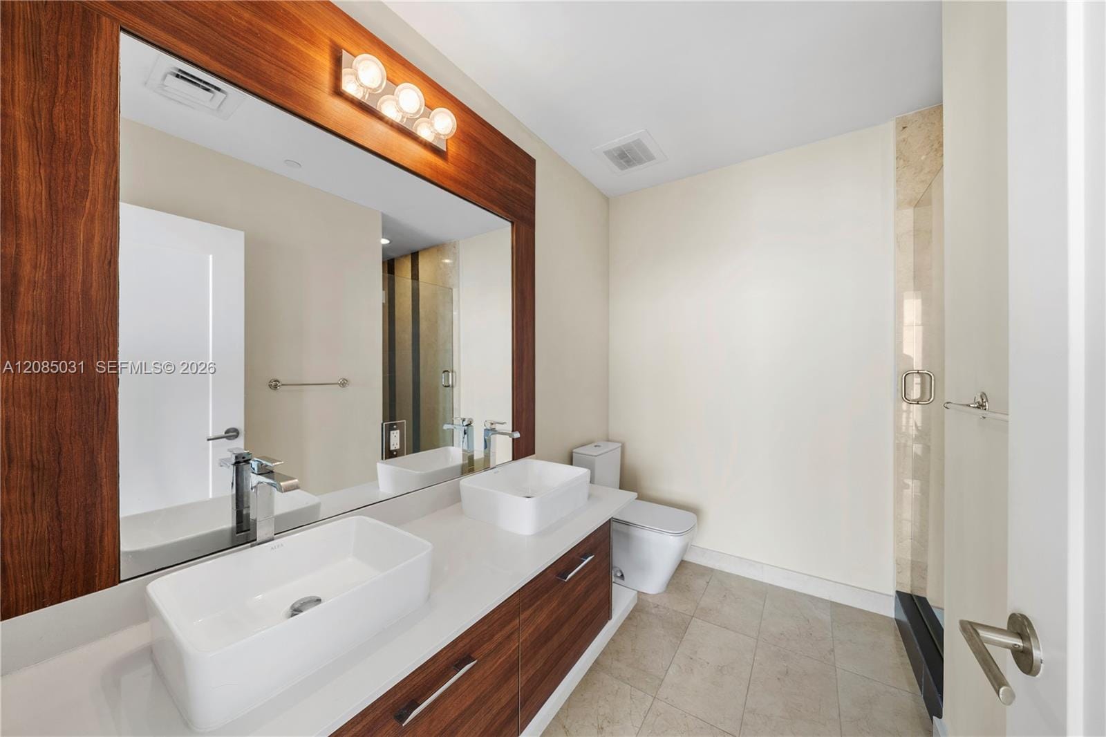 601 NE 27th Street 1808 — photo 12