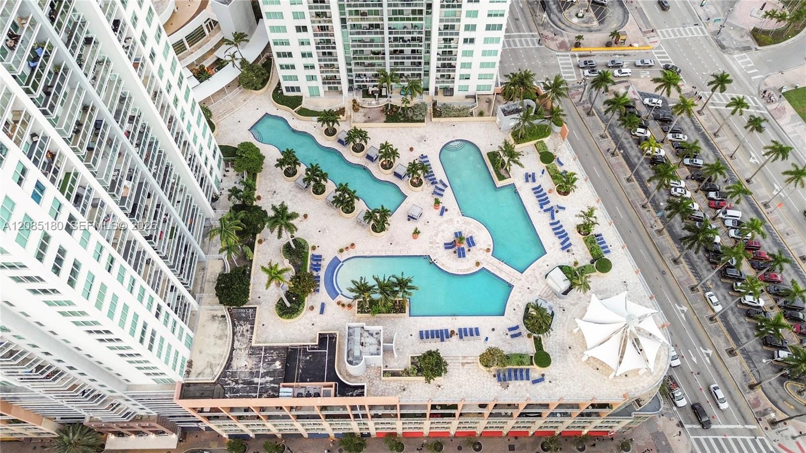 253 NE 2nd Street 2104, Miami, FL 33132 photo 21