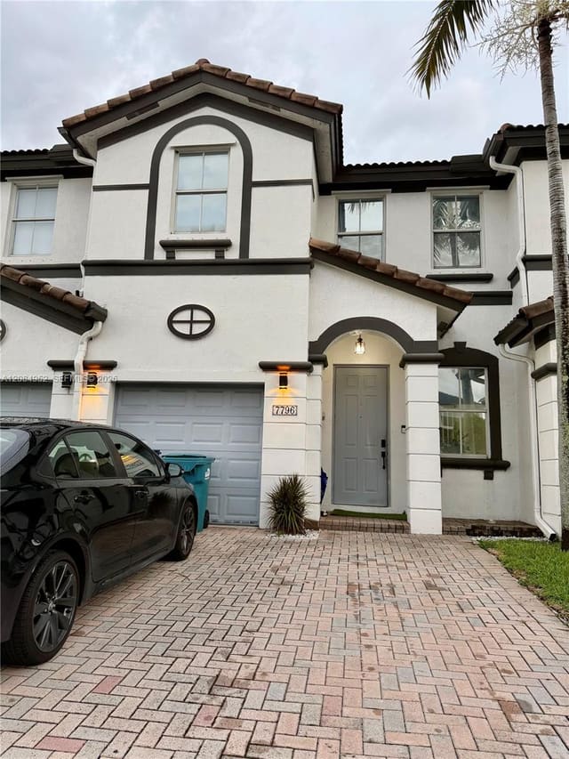 7796 NW 114th Place, Doral, FL 33178