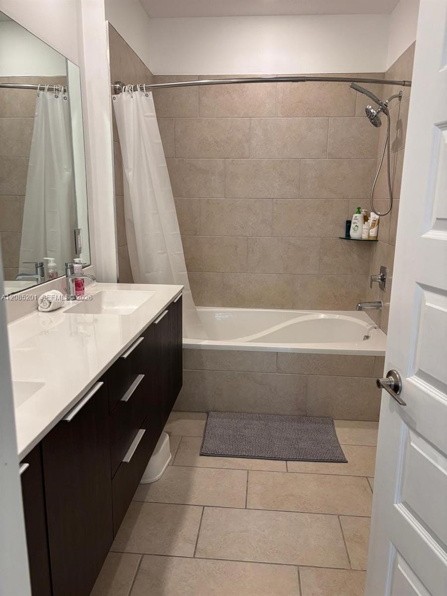 4740 NW 84th Court 32 — photo 6