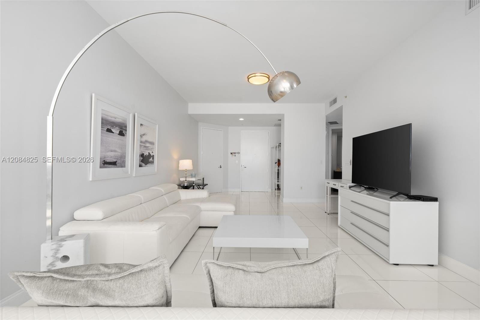 18201 Collins Avenue 4709 — photo 5